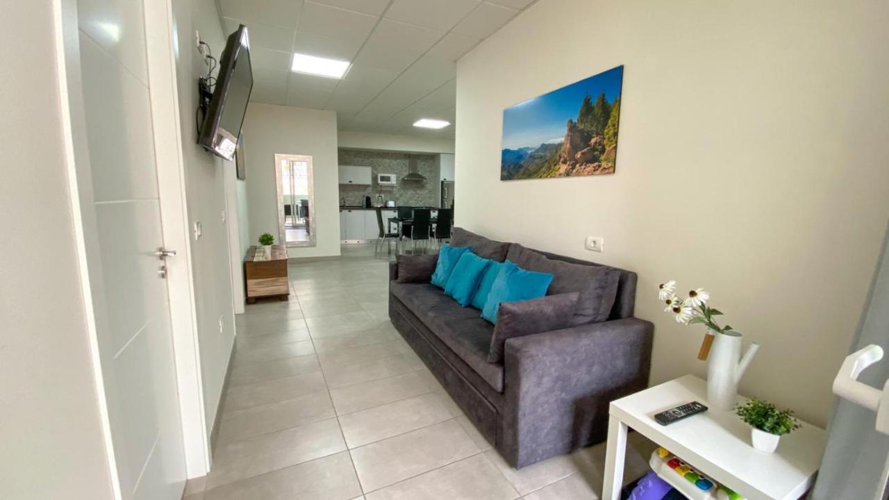 El Puente Holiday Home I- Airport 8,1K Ingenio Exteriér fotografie